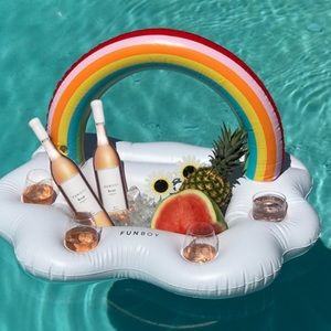 FUNBOY Rainbow Cloud Drink Float 🌈